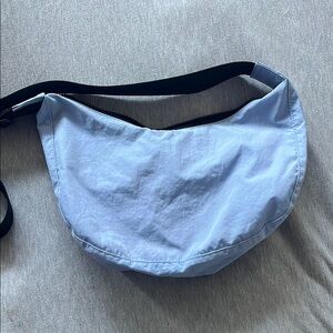 Baggu medium crescent bag- color I think is cornflower